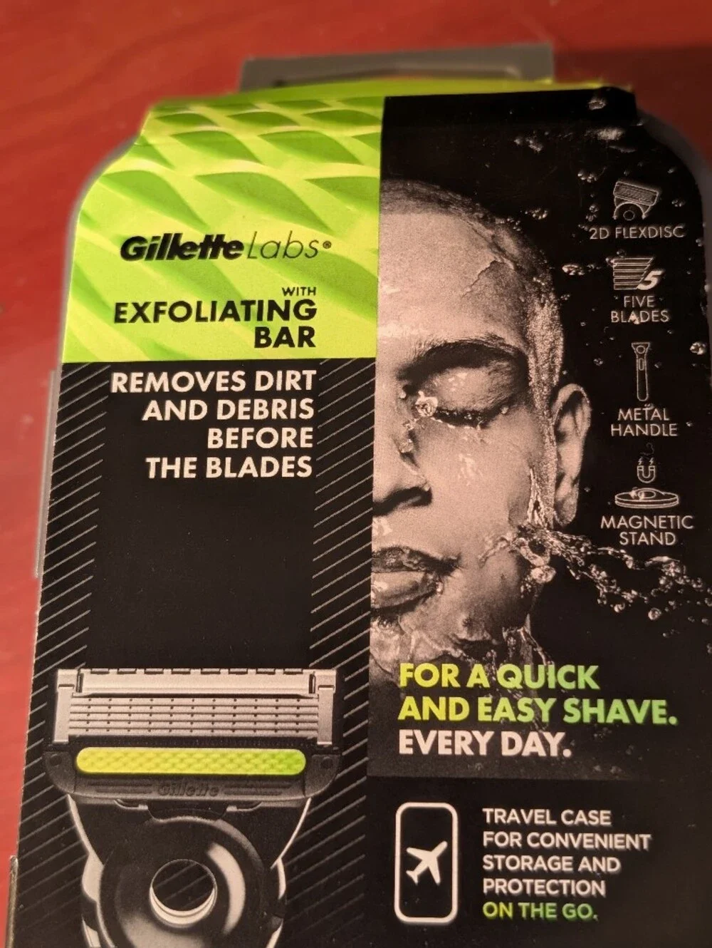 Gillette Labs Exfoliating Bar Razor with Travel Case NWT